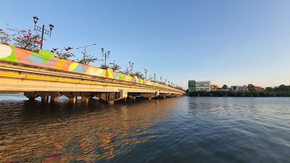 Iloilo River Esplanade 1
