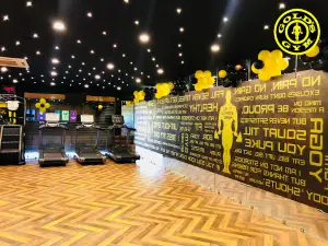 Gold's Gym Shahjahanpur