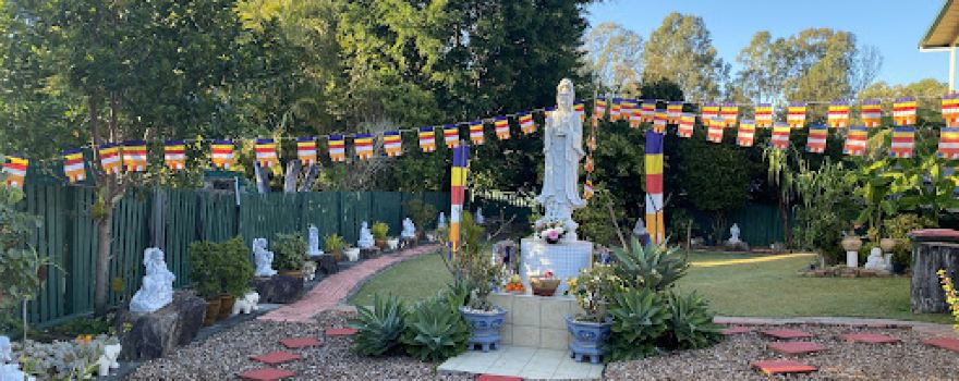 Linh Sơn Bellbowrie Temple