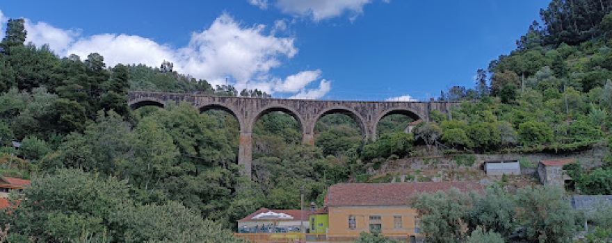 Miradouro da Foz do Rio Bestança