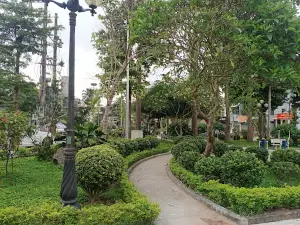 Vườn Hoa Hồng Hà