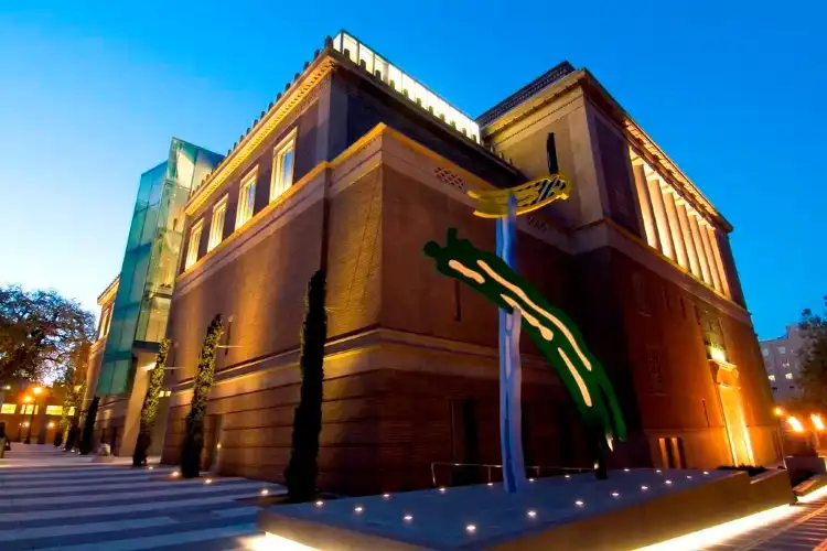 Hotels near Portland Art Museum
