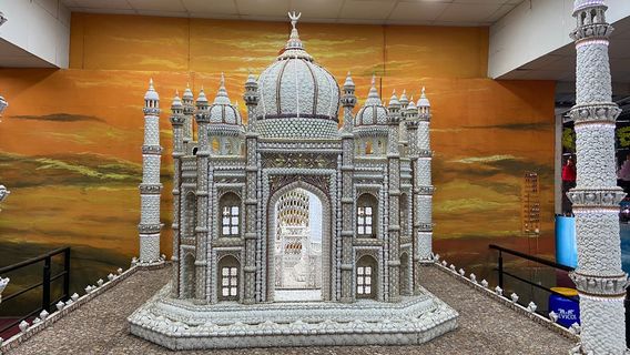 Guinness World Record Sea Shell Art Museum