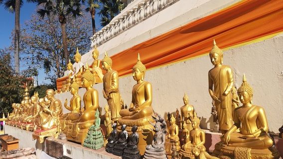 Wat Phrathat Bangphuan