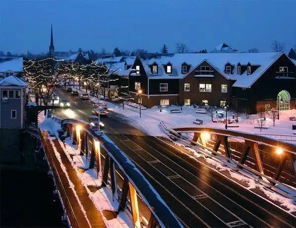 Hotels in Fairport