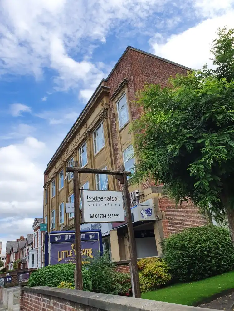 Hotel dekat Southport Little Theatre