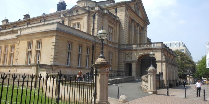 Cheltenham Town Hall