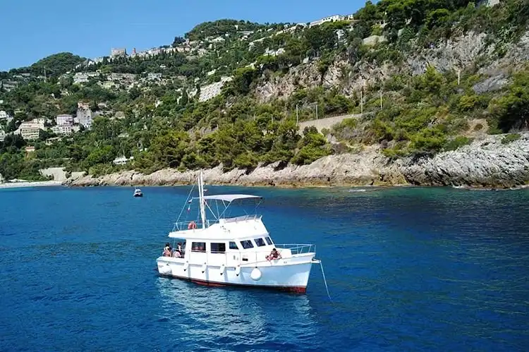 Hotels near Mediterraneo Monaco