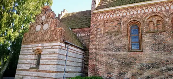 Hotels in Borre