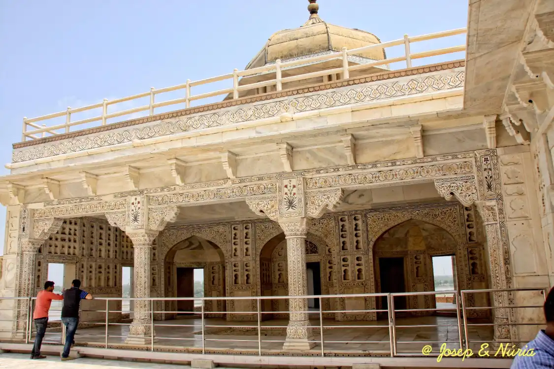 Shah Burj 주변 호텔