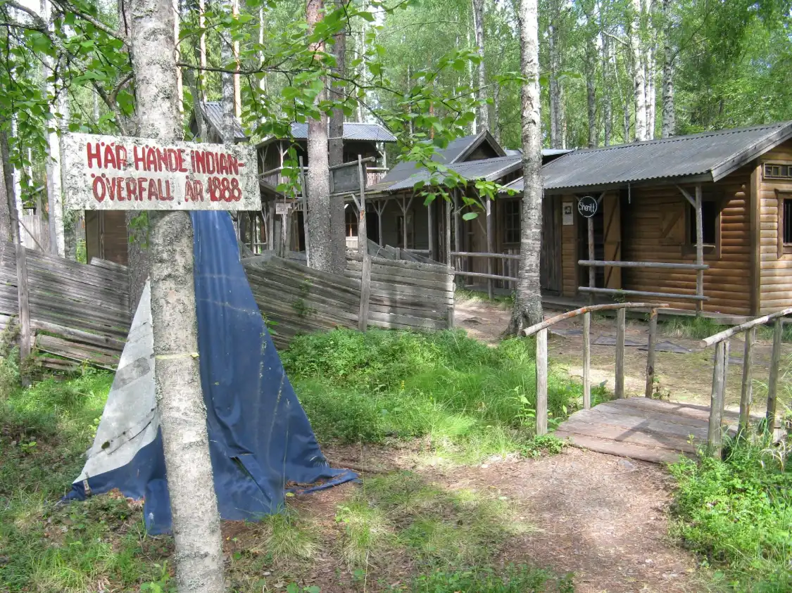 Hotels near Lilleputtlandet