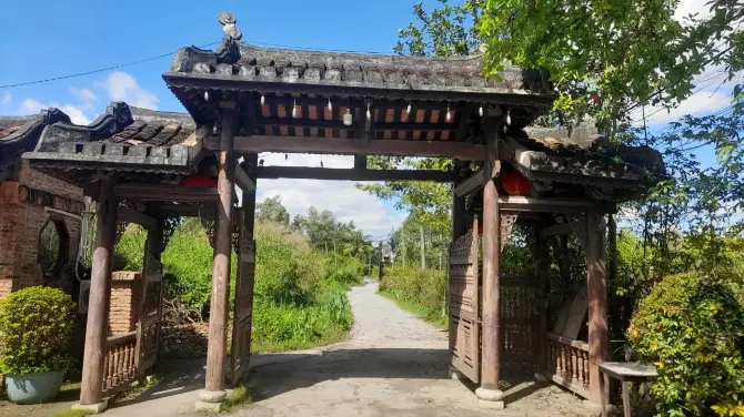 1_Ao Dai Museum (Bao Tang Ao Dai)