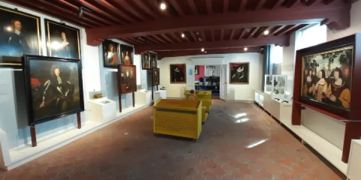 伊麗莎白孤兒院