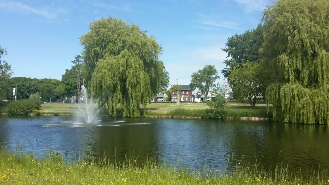 Hotels near Kinderboerderij De Boerenzwaluw