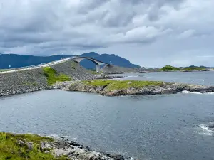 Storseisundet Bridge