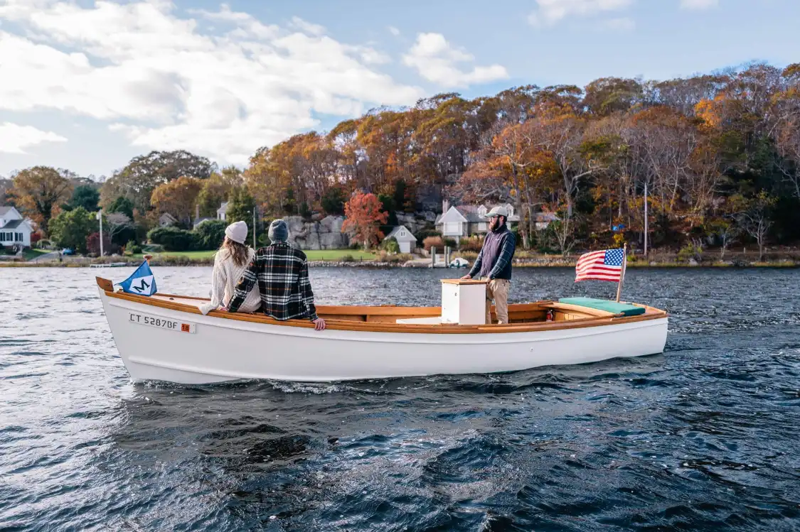 Hotels near Mystic Yacht Charter