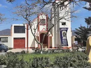 Plaza de Armas de Azpitia