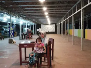 Alun-alun Kampung Transad Bandar Agung
