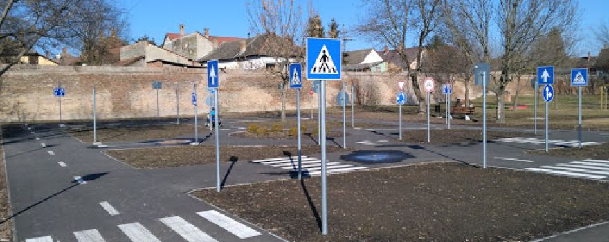 Játszótér, Gyerek Kresz Pálya