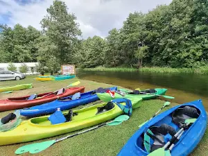 Żmijowisko - przystań kajakowa - pole namiotowe
