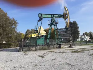 NK Naftaš Ivanić-Grad