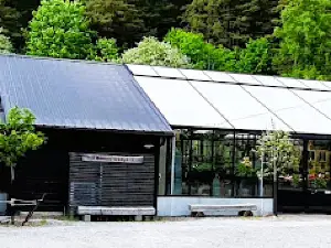 Nora Garden