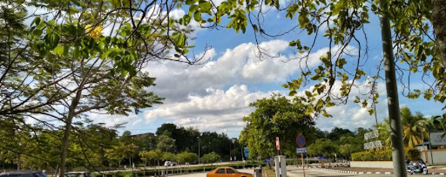 Kolam Renang Wisma Belia