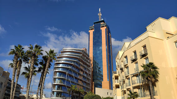 Ġnien Spinola