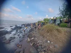 Pantai Kepuh