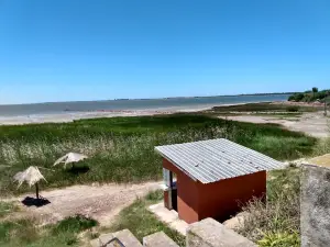 Camping "Laguna del Plata"