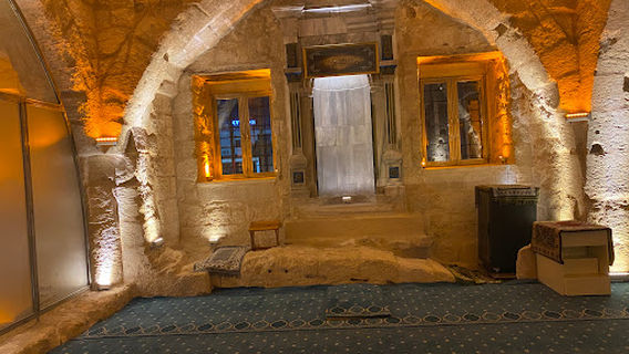 Hazreti Danyal Peygamberin Makamı