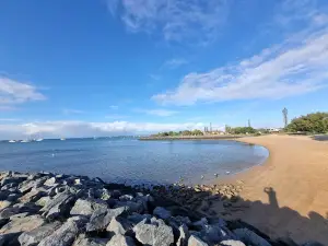 Raby Bay Foreshore Park