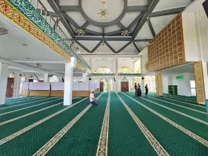 Masjid Ukhuwah Bandara Internasional Minangkabau