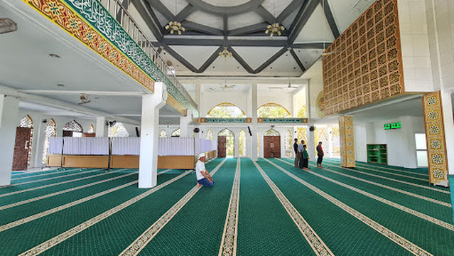 Masjid Ukhuwah Bandara Internasional Minangkabau