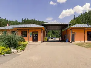 Swimming pool and camping Pecka