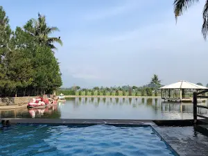 Kolam Renang Cipanas sumur sari