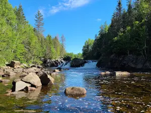 Chutes à Sagard