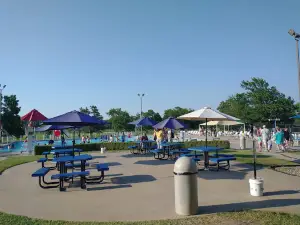 Cushing Swimming Pool