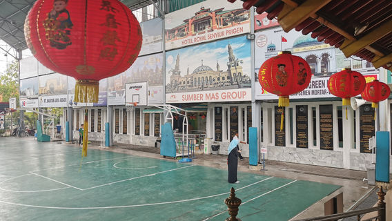 Централна джамия на Сурабая