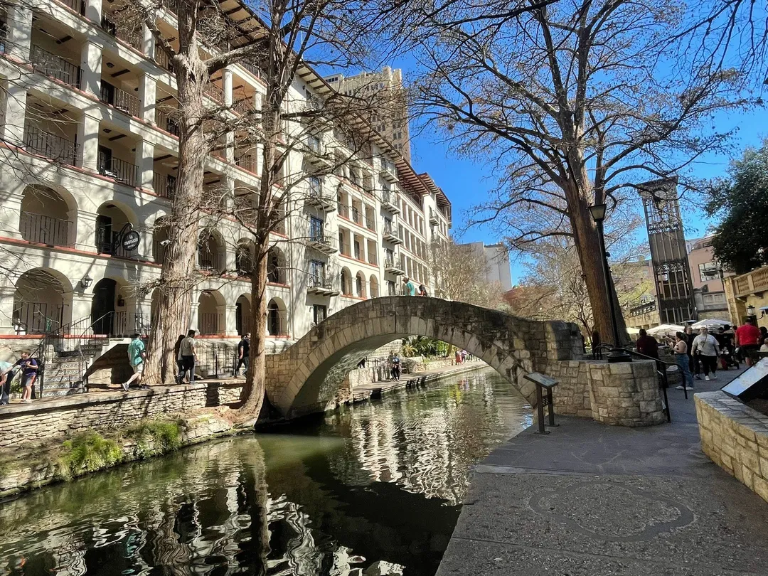 2_San Antonio River Walk