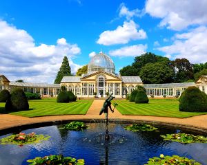 香港-豪士羅區 機票酒店 自由行