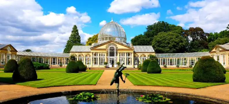 Hotels in Brentford