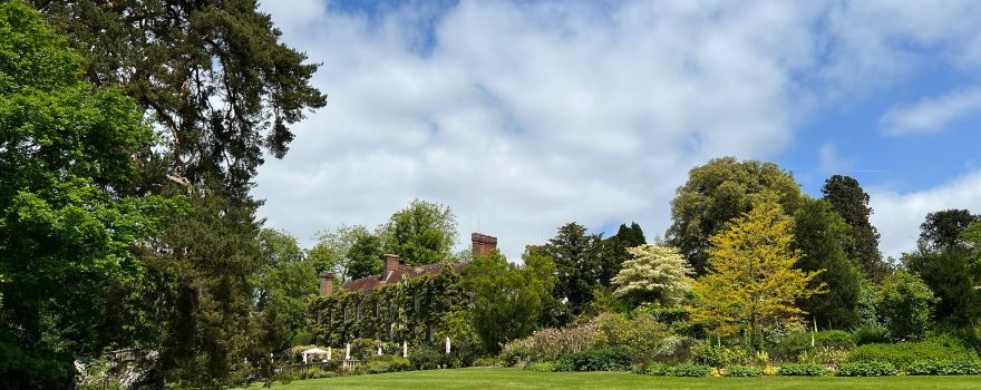 Pashley Manor Gardens