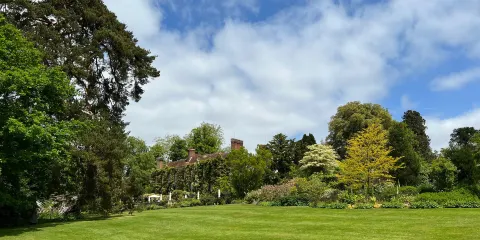 Pashley Manor Gardens