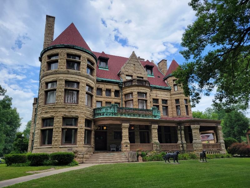 Flights Syracuse to Quincy