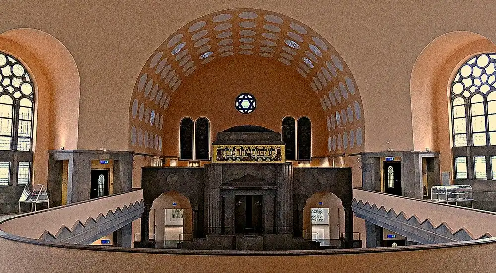 Hotels near Alte Synagoge