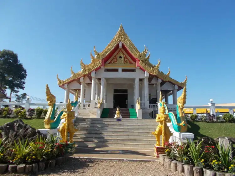 Hotel dekat Wat PA Sisi Manotham
