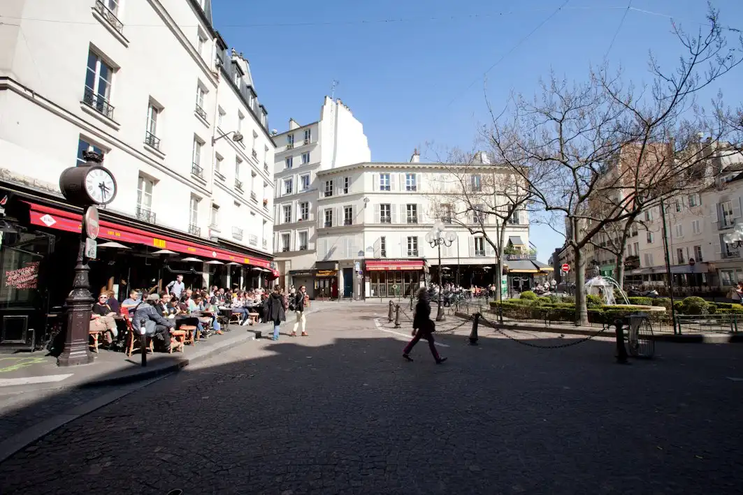 Hotels near Theatre Contrescarpe