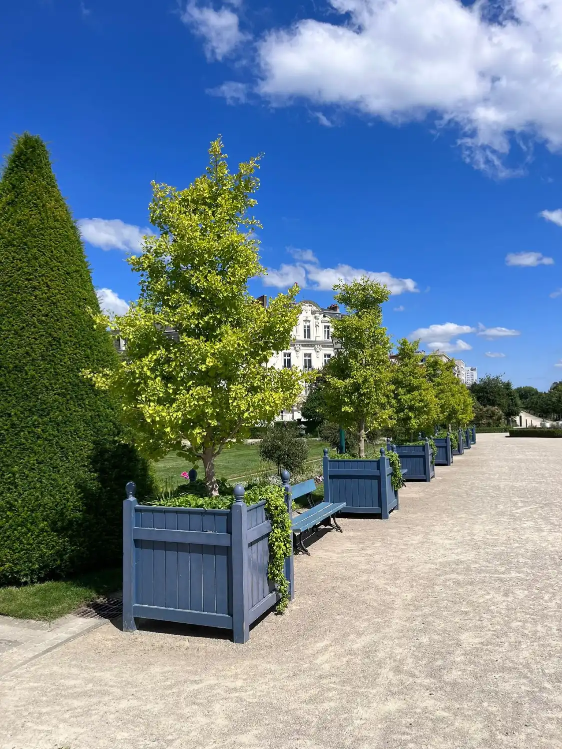 Hotels near Jardin du Mail