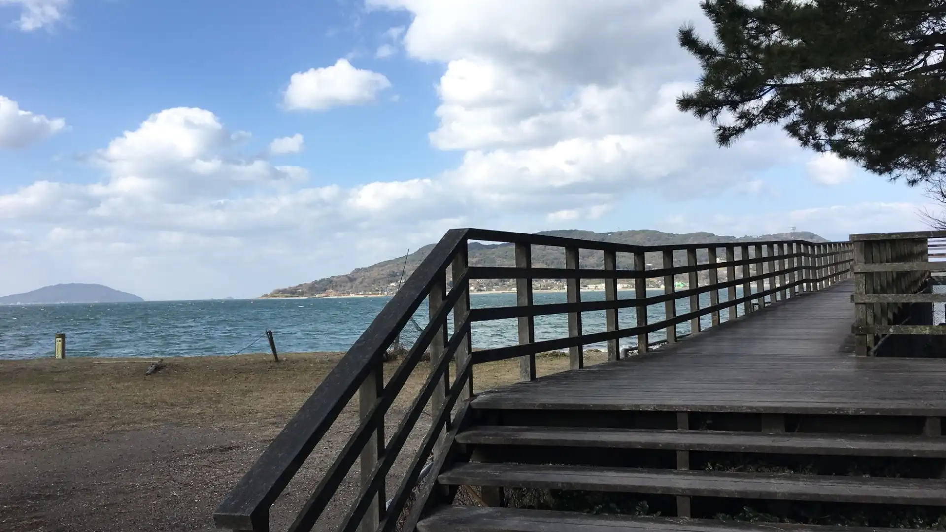 小戸公園周辺のホテル